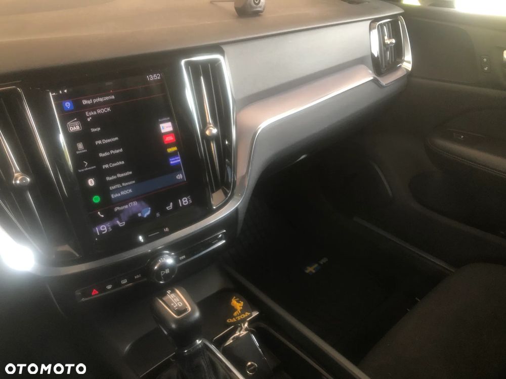 Volvo V60 D3 Momentum Pro - 14