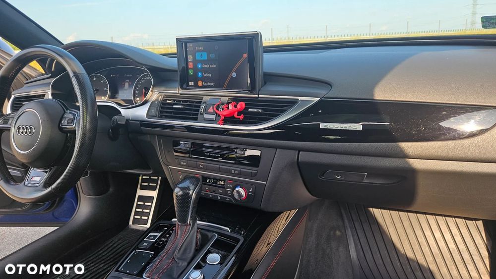 Audi A6 Avant - 11