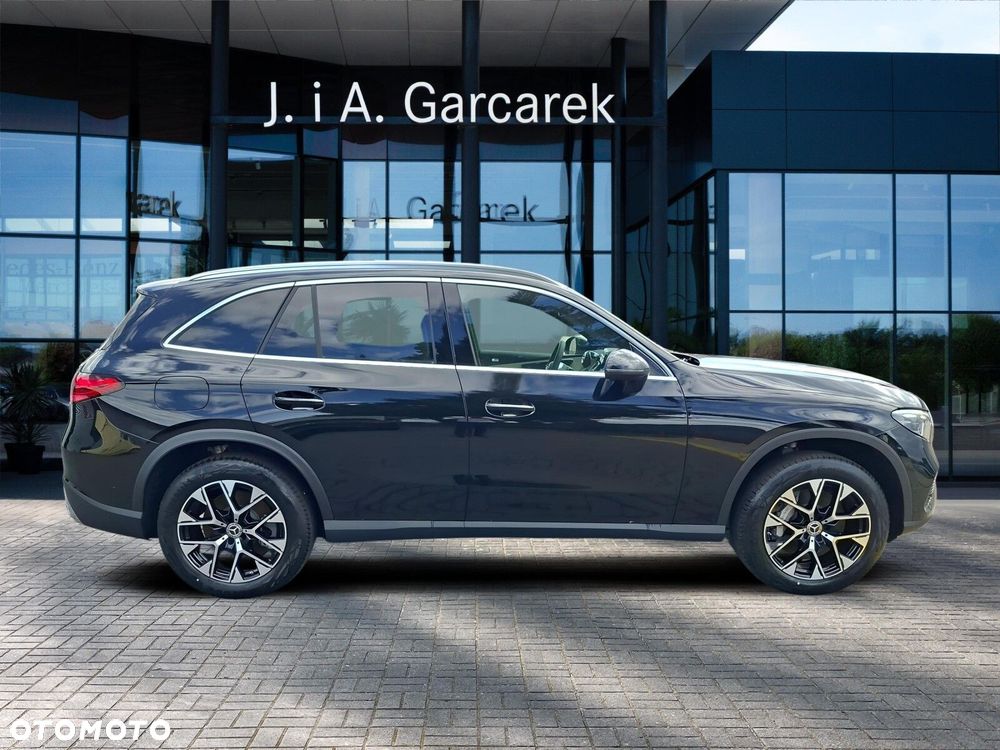 Mercedes-Benz GLC - 7