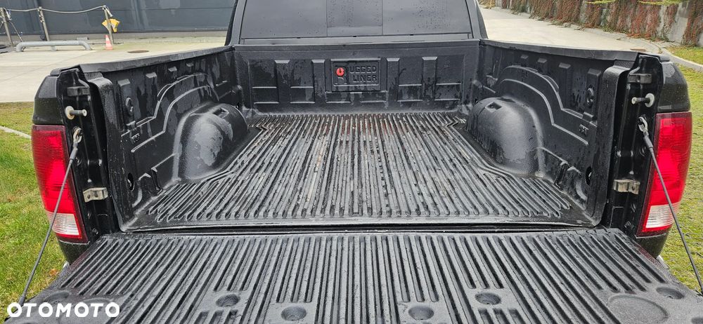 Dodge RAM - 35