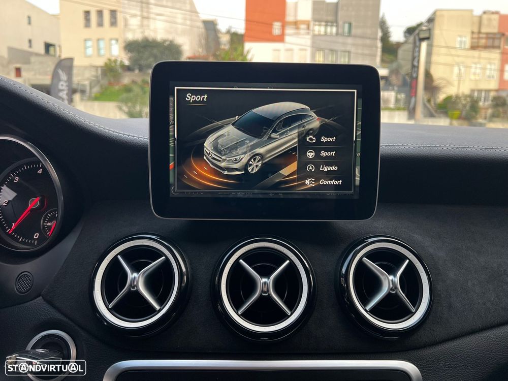 Mercedes-Benz CLA 180 d Shooting Brake AMG Line - 19