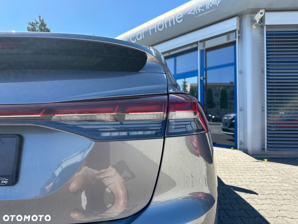 Audi Q4 Sportback e-tron - 11