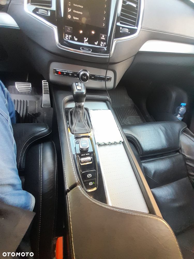 Volvo XC 90 - 28