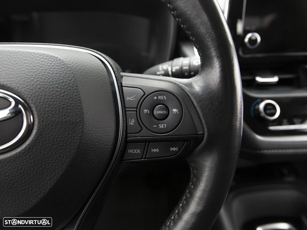 Toyota Corolla Touring Sports 1.8 Hybrid Active - 17