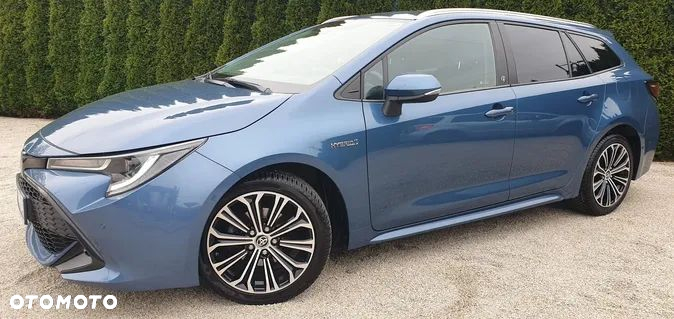 Toyota Corolla 1.8 Hybrid Executive - 3