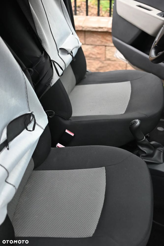 Dacia Dokker dCi 90 Laureate - 22