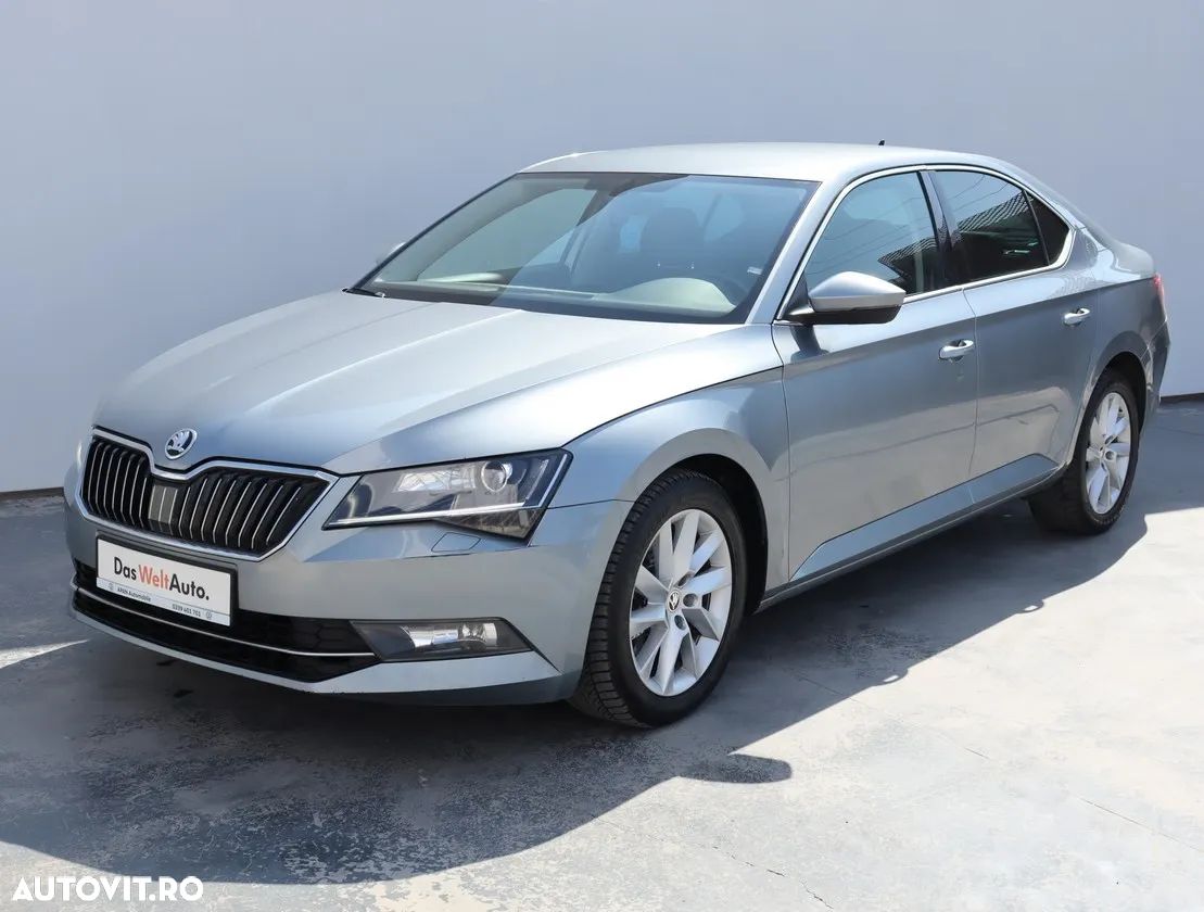 Skoda Superb 2.0 TDI DSG Ambition - 1