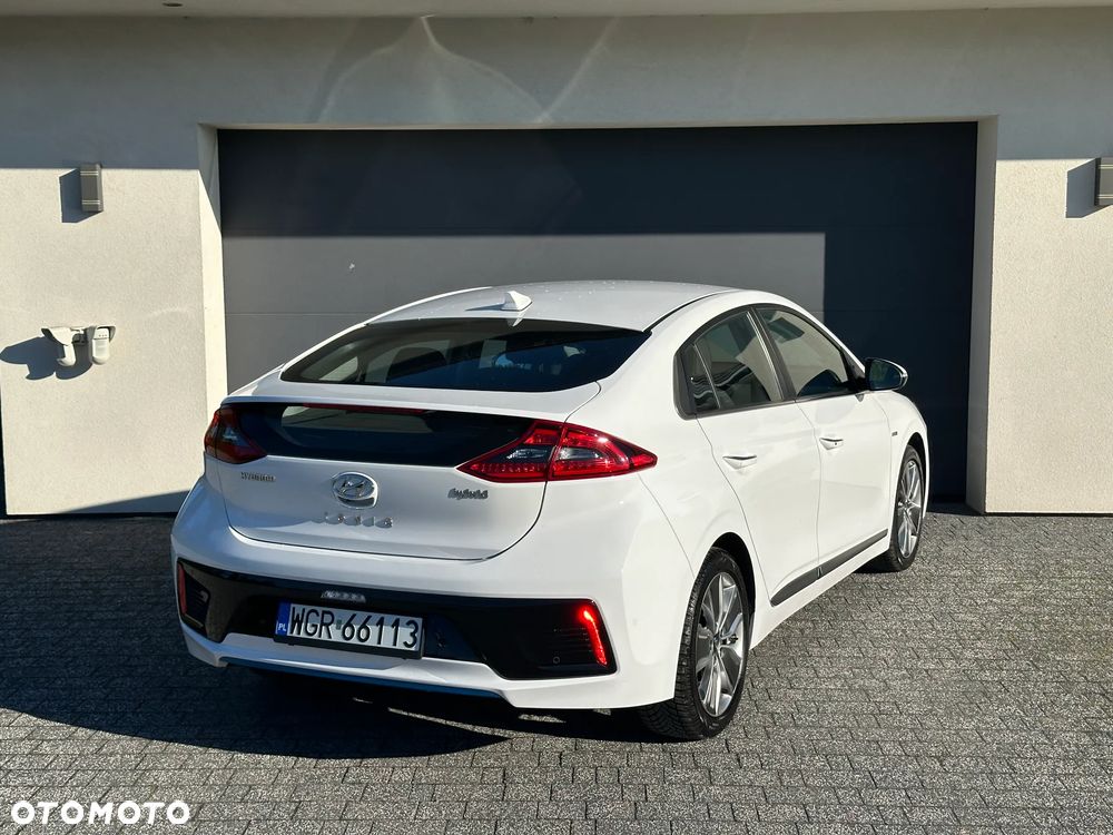 Hyundai IONIQ hybrid Premium - 7