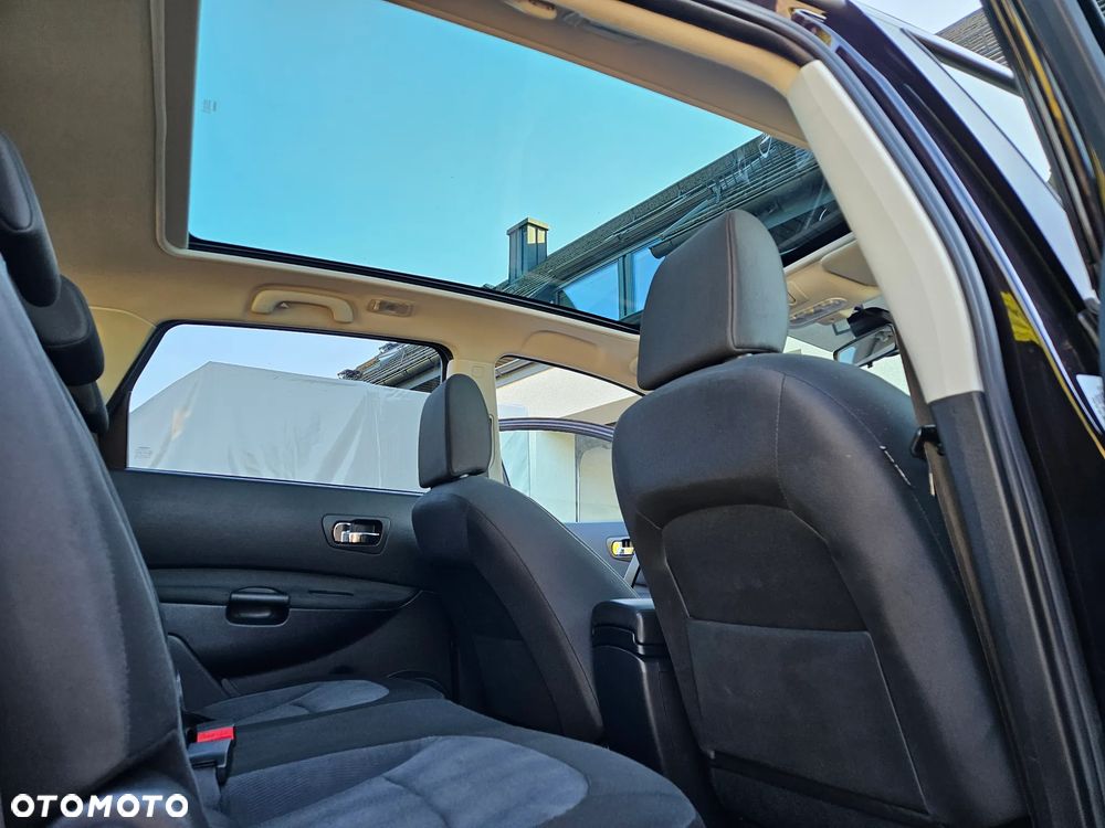 Nissan Qashqai+2 2.0 dCi 4x4 Tekna - 31