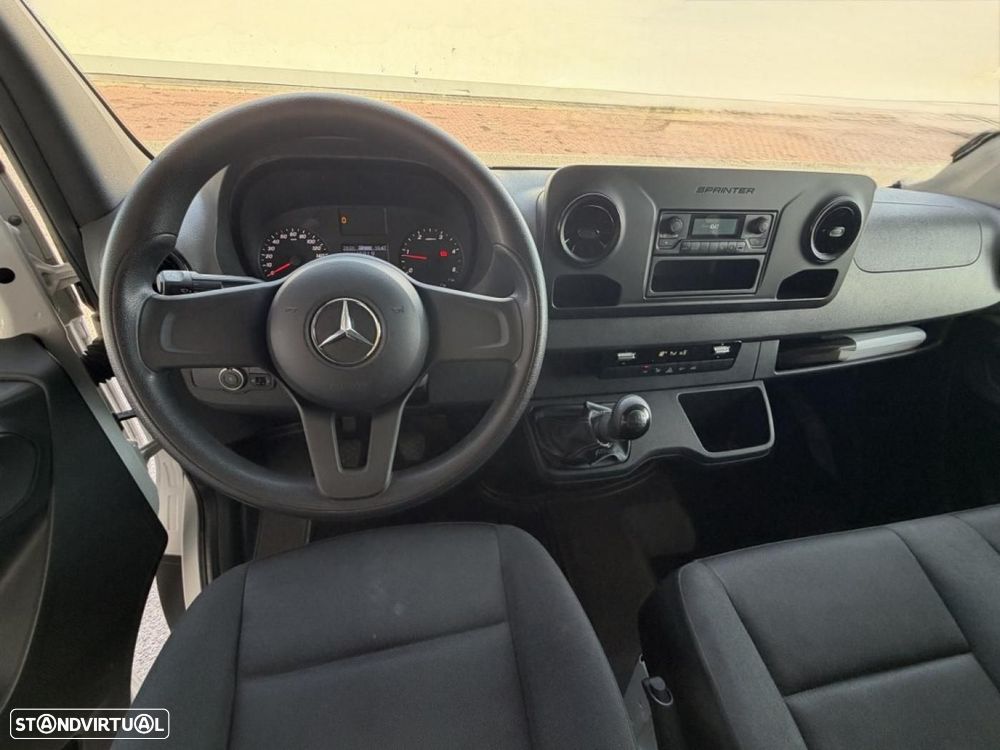 Mercedes-Benz Sprinter (VS30) 317CDi 43L 170cv - 9