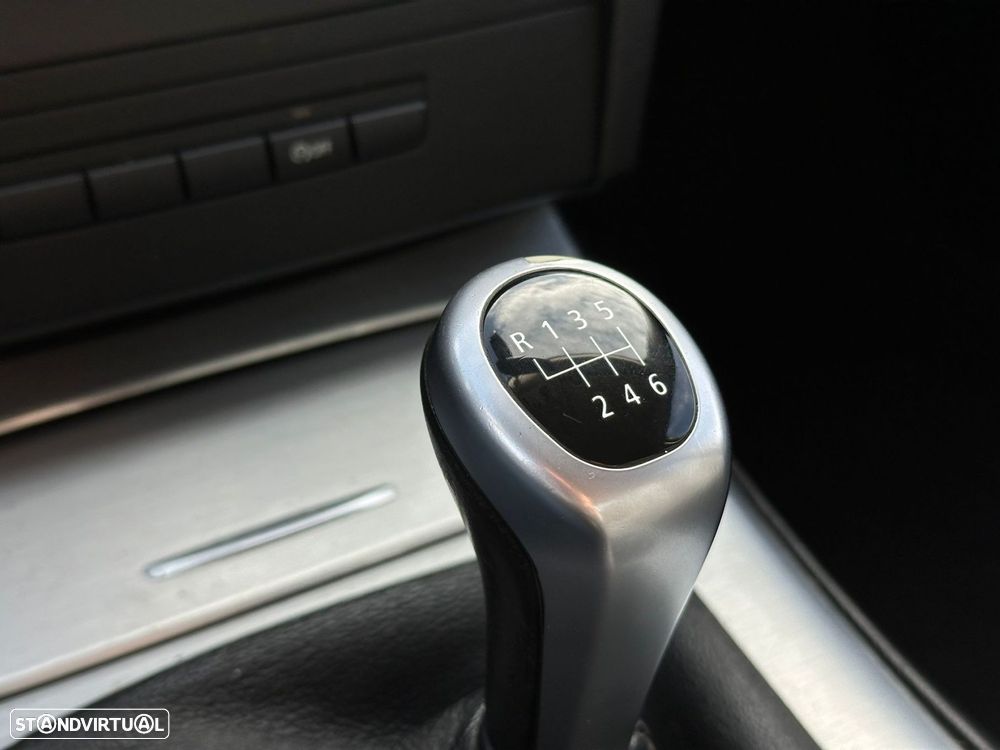 BMW 320 d Navigation - 22