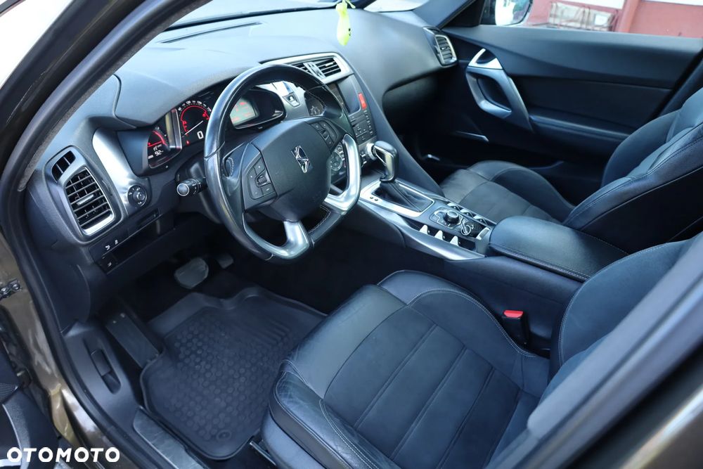 Citroën DS5 2.0 HDi SportChic - 11