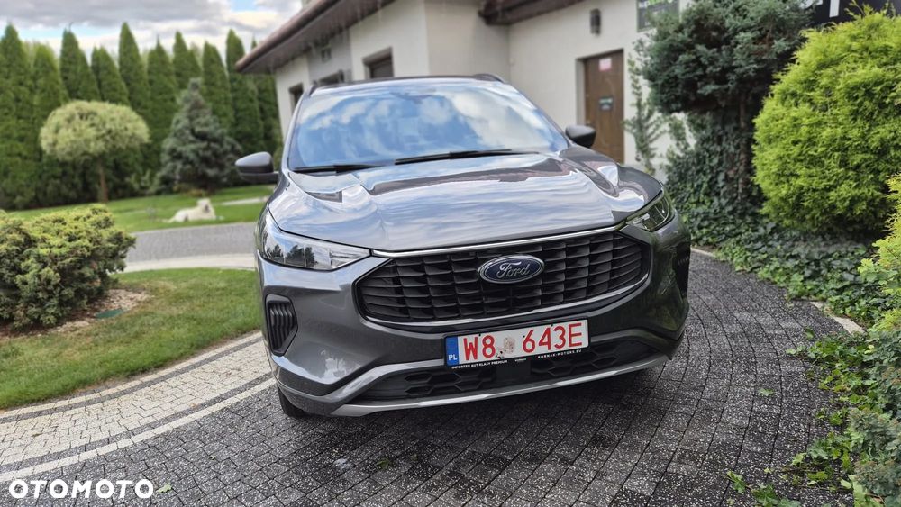 Ford Kuga - 4