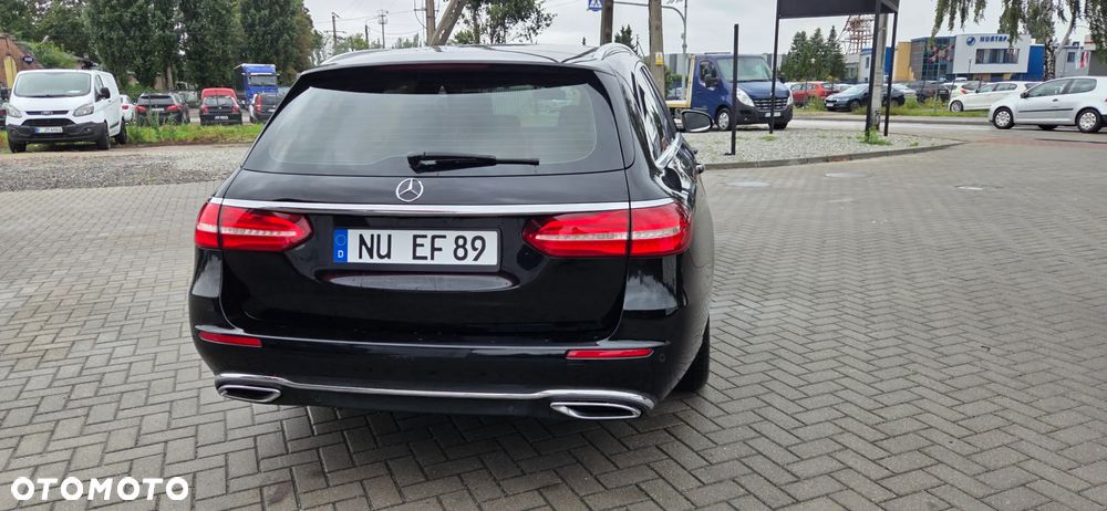 Mercedes-Benz Klasa E 220 d 9G-TRONIC - 15