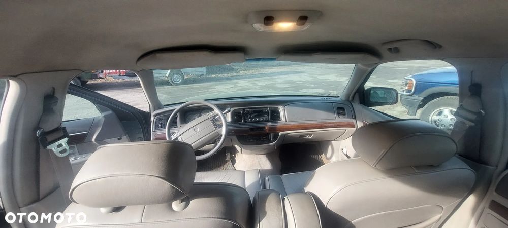 Mercury Marquis - 13