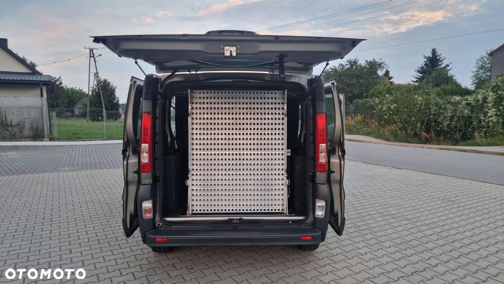Renault Trafic - 23
