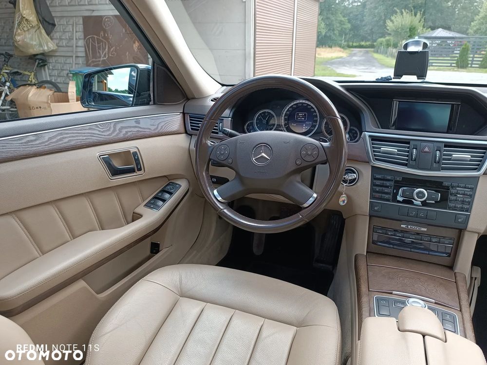 Mercedes-Benz Klasa E 350 CDI 4-Matic BlueEff - 4