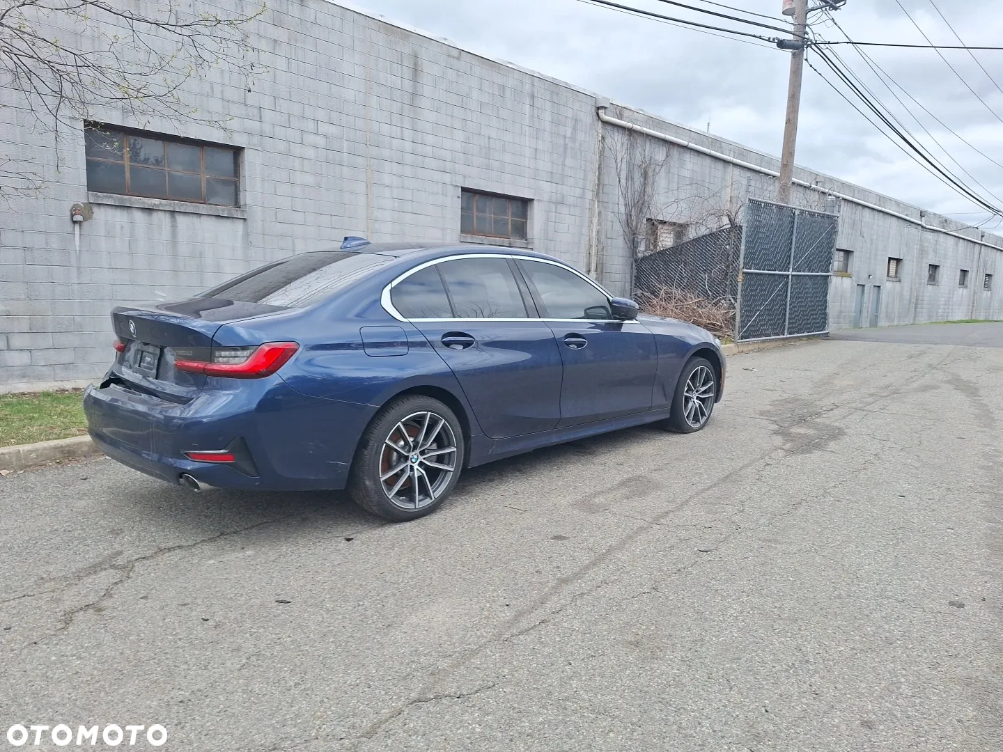 BMW Seria 3 330i xDrive Sport Line - 4