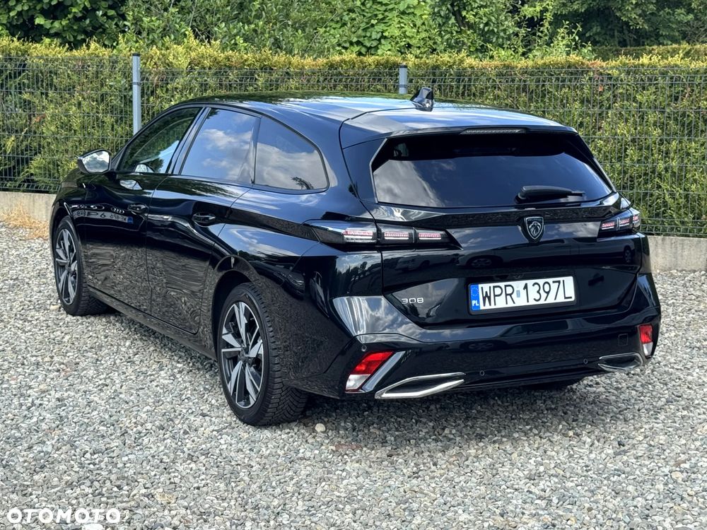 Peugeot 308 1.2 PureTech Allure Pack S&S EAT8 - 31