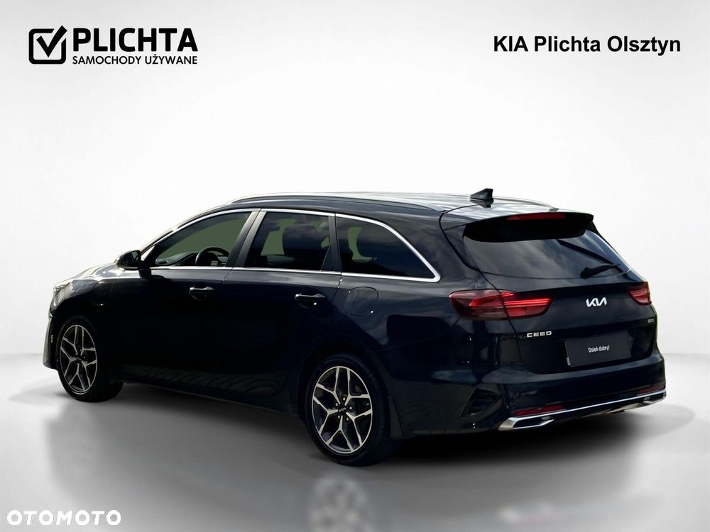 Kia Ceed - 4