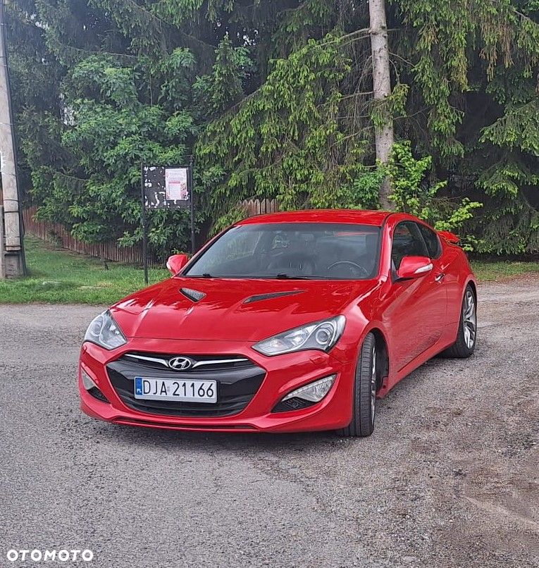 Hyundai Genesis Coupe - 1