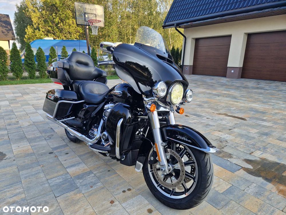 Harley-Davidson FLHTCU Ultra - 11