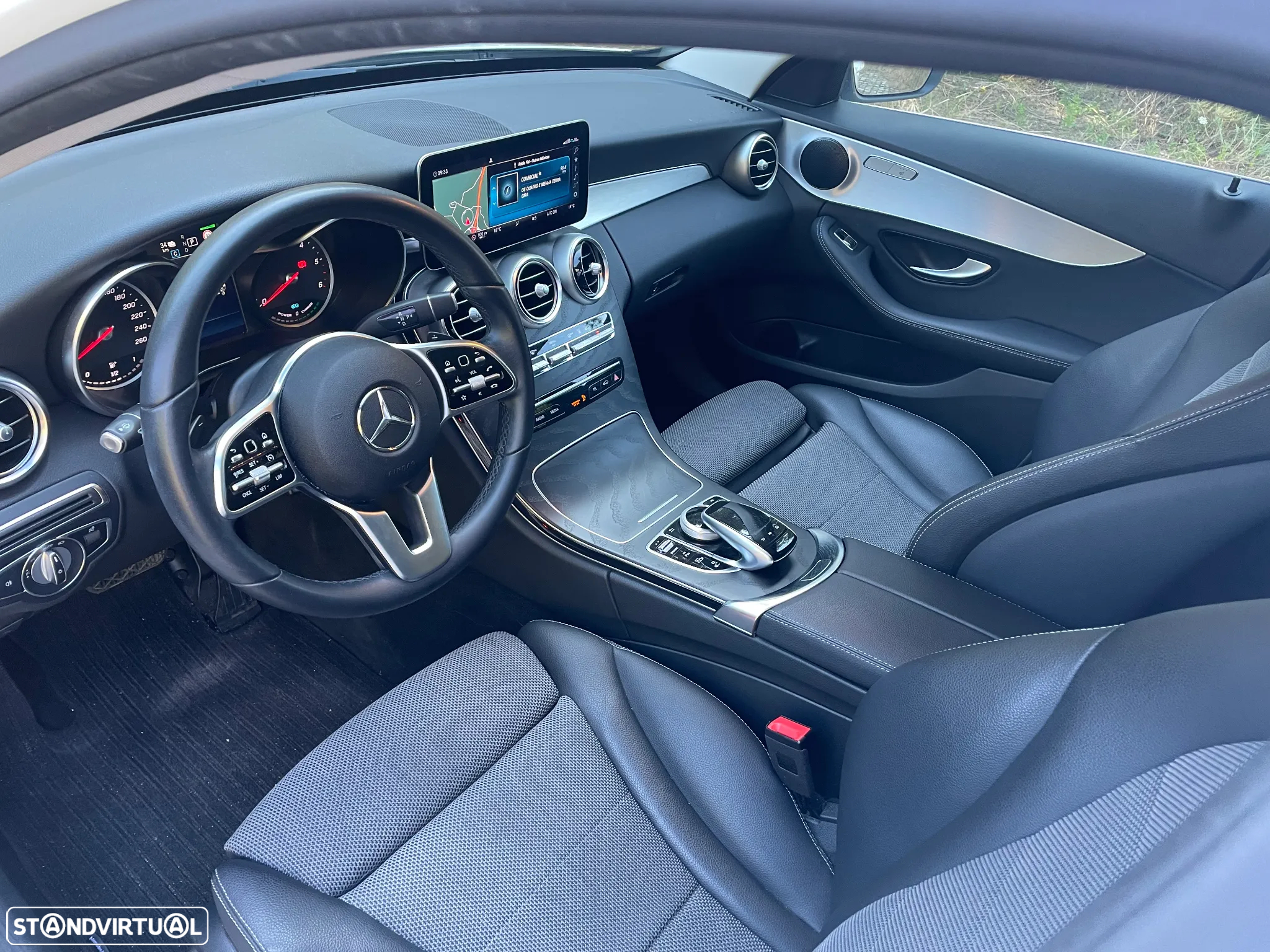 Mercedes-Benz C 300 de AMG Line - 3