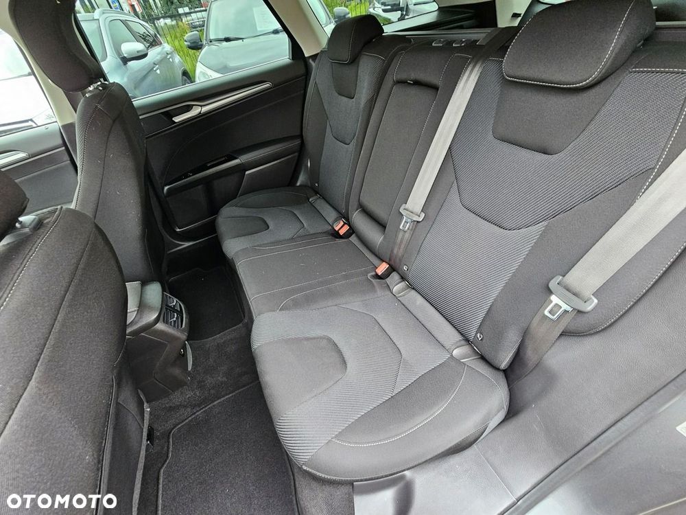 Ford Mondeo - 15