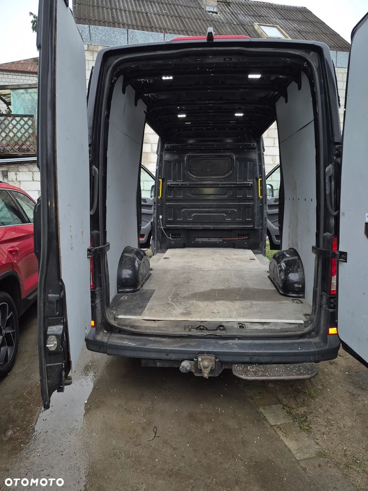 Volkswagen Crafter - 4