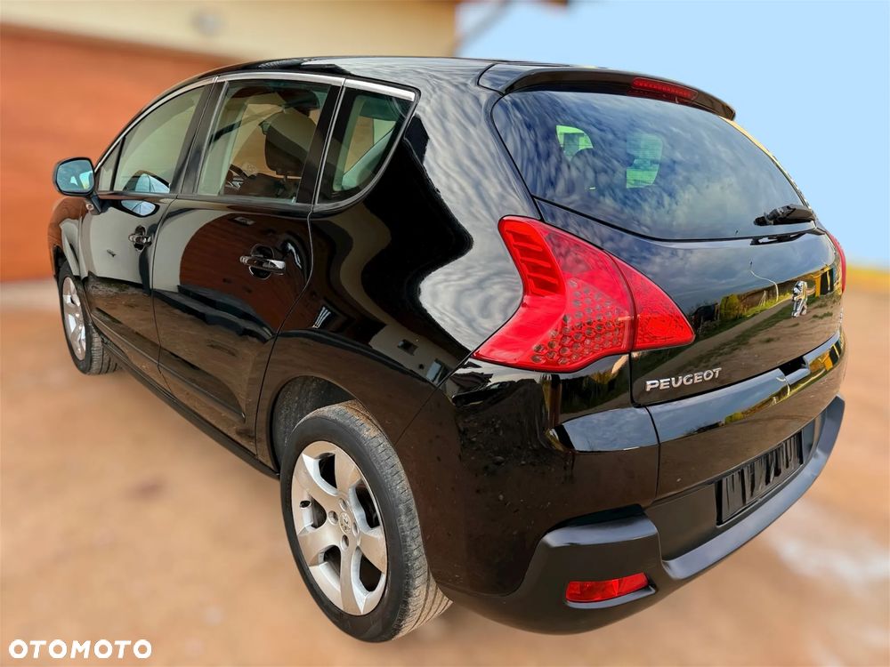 Peugeot 3008 1.6 HDi Premium - 4