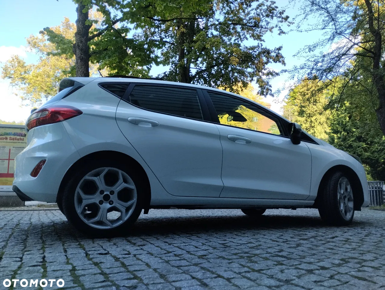 Ford Fiesta 1.1 S&S COOL&CONNECT - 4