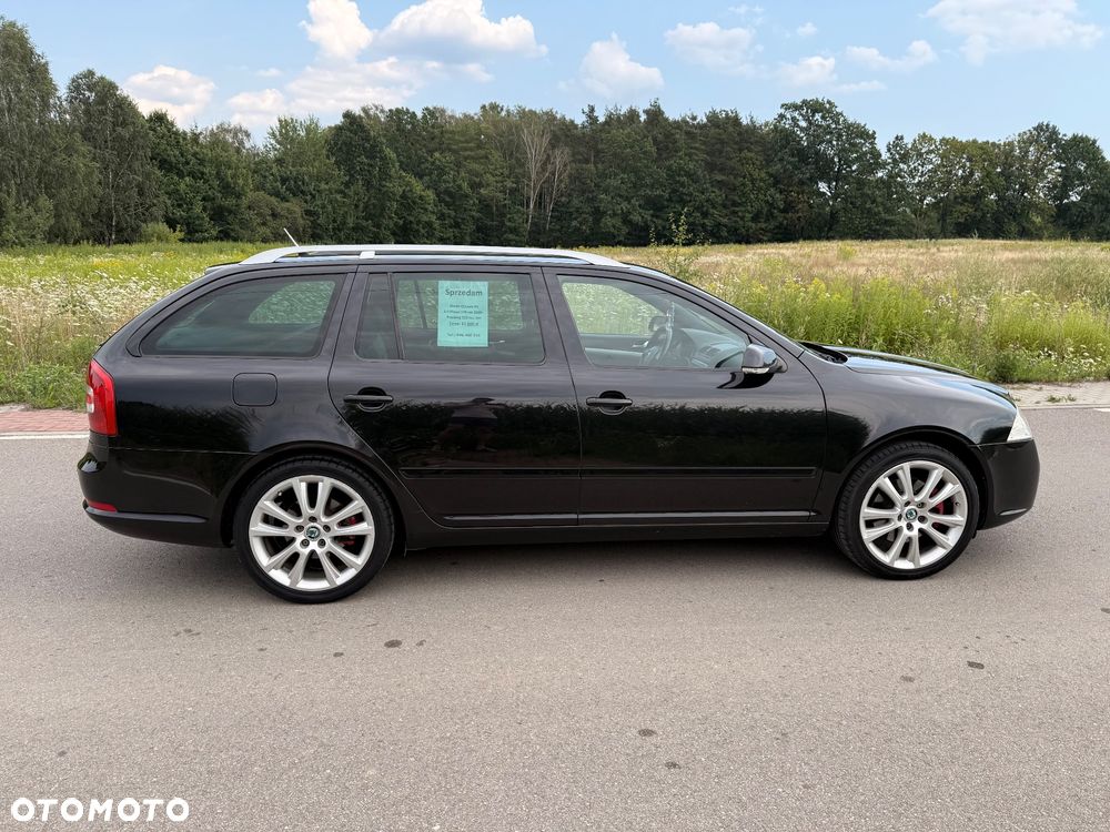Skoda Octavia 2.0 TDI DPF RS DSG - 10