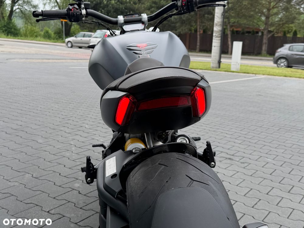 Ducati Diavel - 27