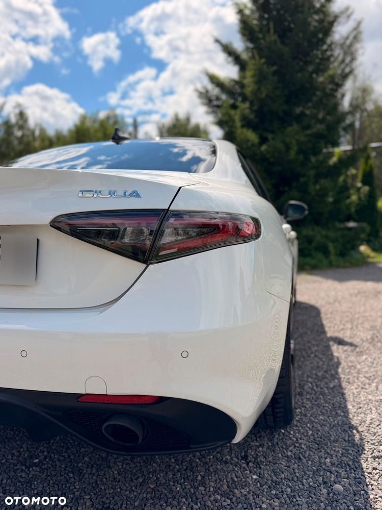 Alfa Romeo Giulia 2.0 Turbo Tributo Italiano Q4 - 7