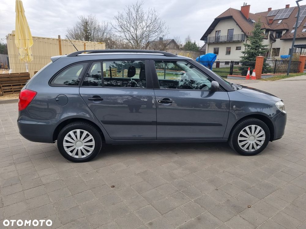 Skoda Fabia 1.2 HTP Comfort - 24