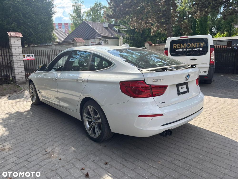 BMW 3GT 330i GPF xDrive Sport Line - 15