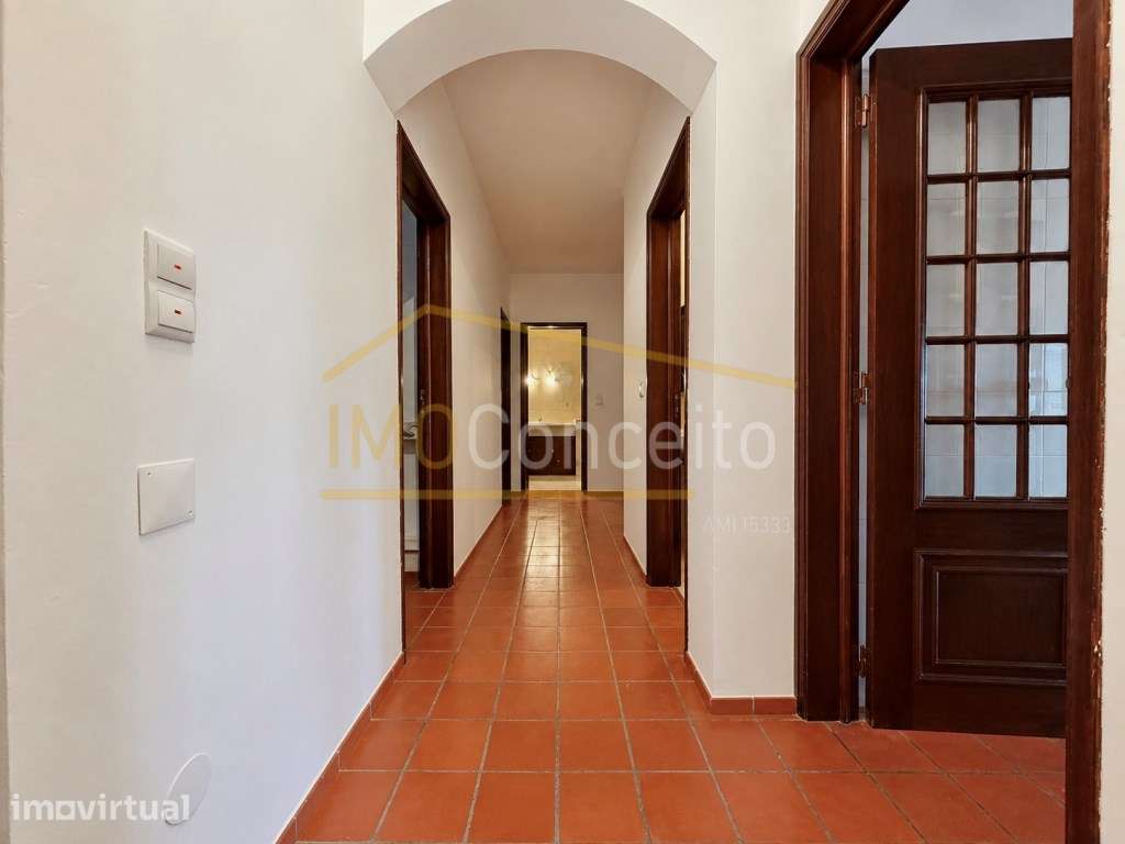 Apartamento T3 remodelado em Torres Novas - Grande imagem: 4/28
