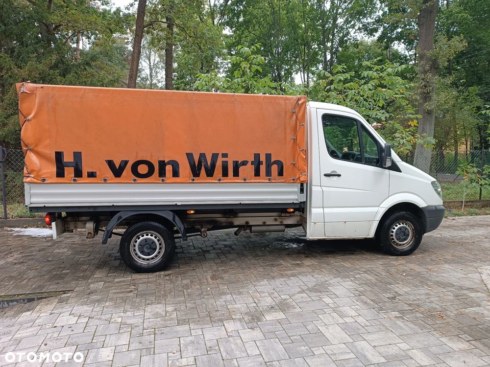 Mercedes-Benz Sprinter - 1