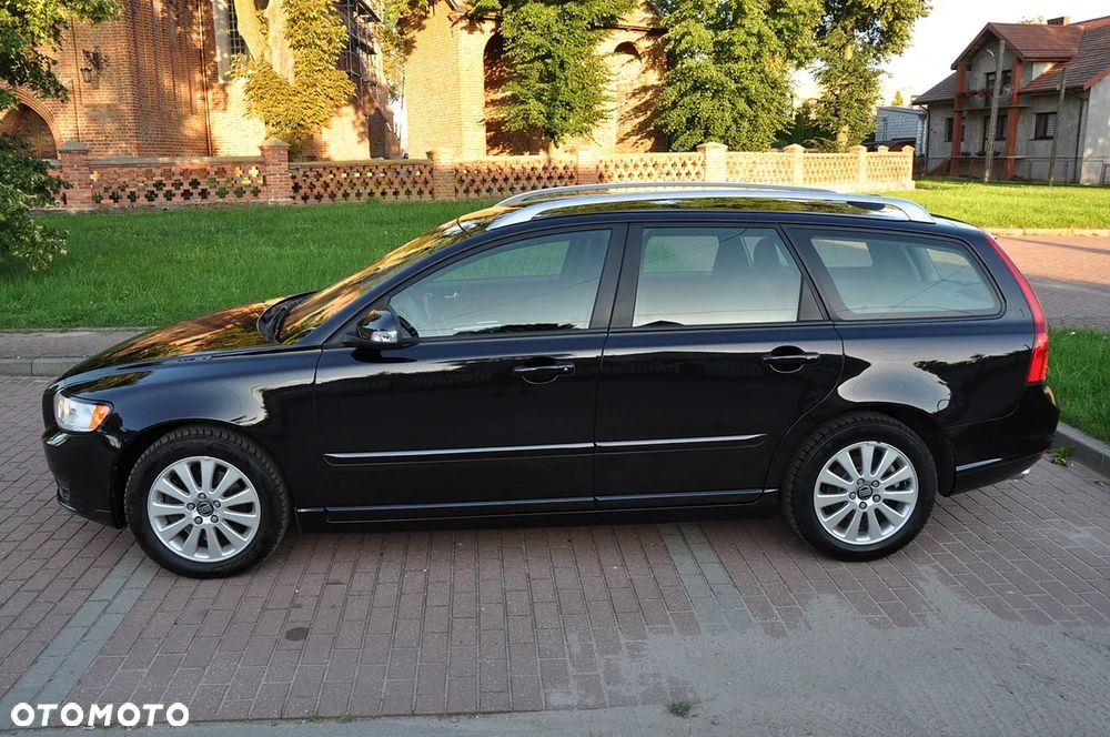 Volvo V50 DPF D3 Summum - 2