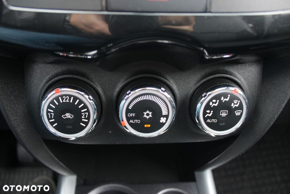 Peugeot 4008 - 22