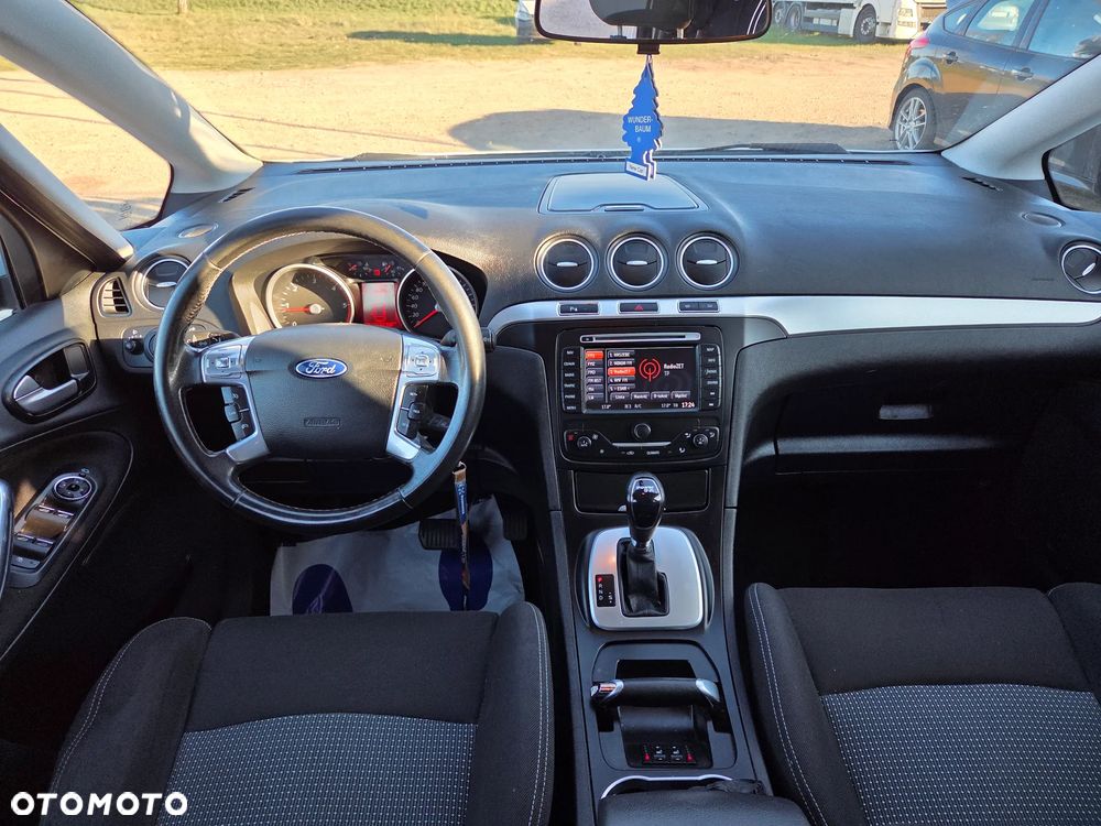 Ford S-Max 2.0 TDCi DPF Business Edition - 17