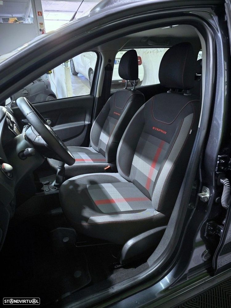 Dacia Logan MCV 0.9 TCe SL Adventure Bi-Fuel - 14