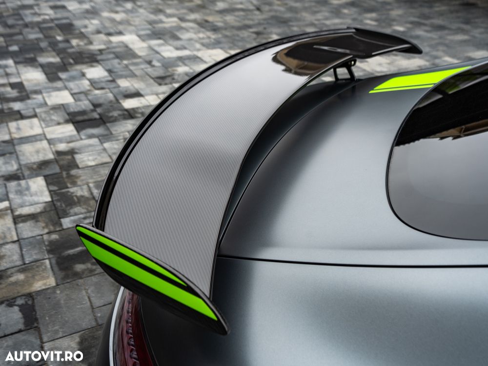 Mercedes-Benz AMG GT - 22