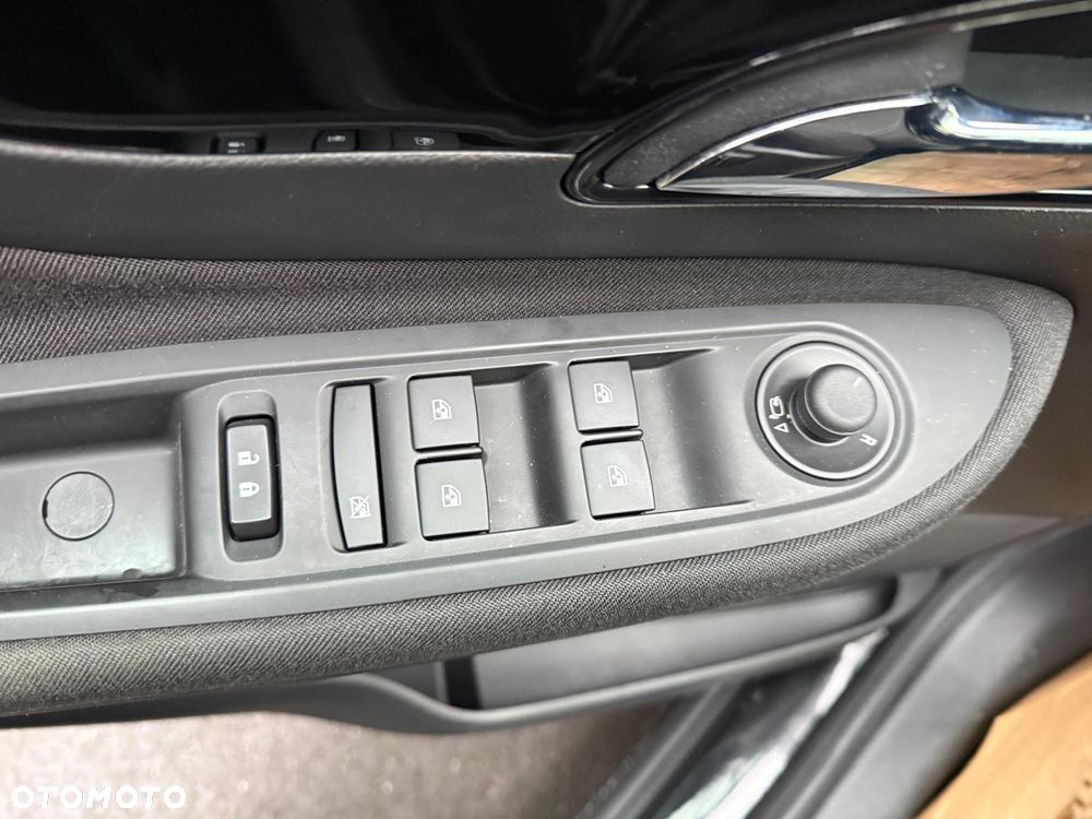 Opel Mokka X 1.4 T Color Edition S&S - 15