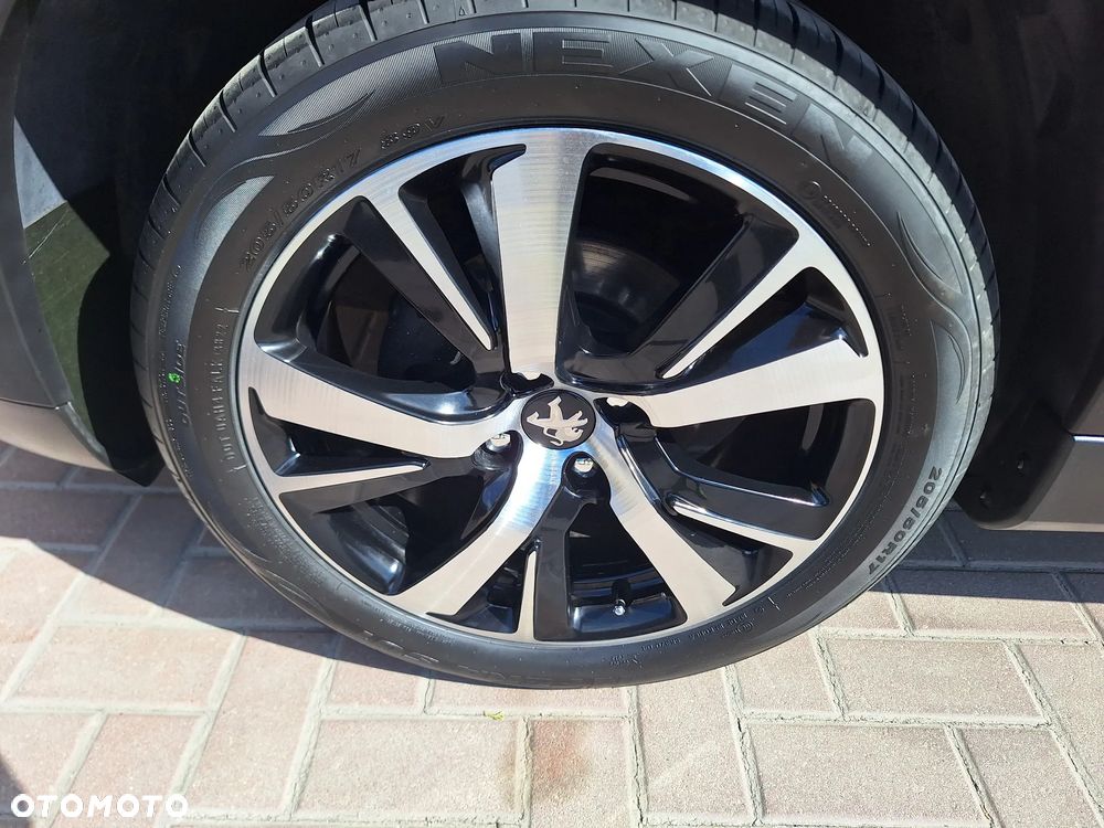 Peugeot 2008 1.6 BlueHDi Allure - 14