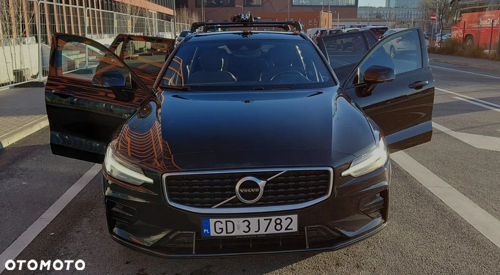 Volvo V60 T5 Geartronic R-Design - 1