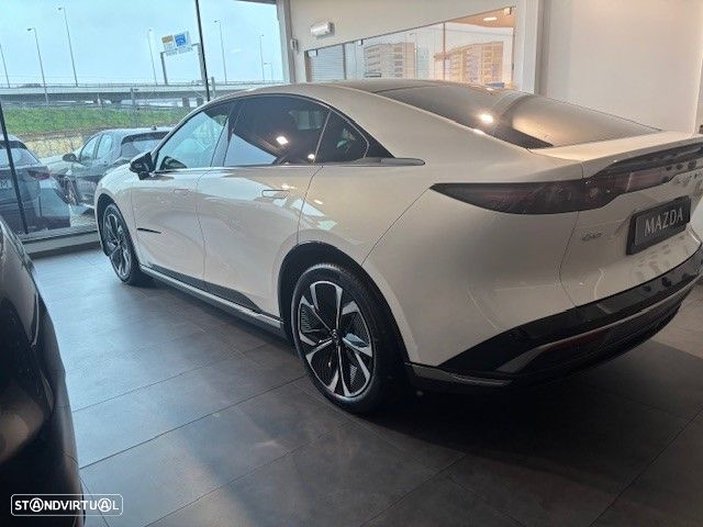 Mazda 6e 68.8 kWh Takumi - 6