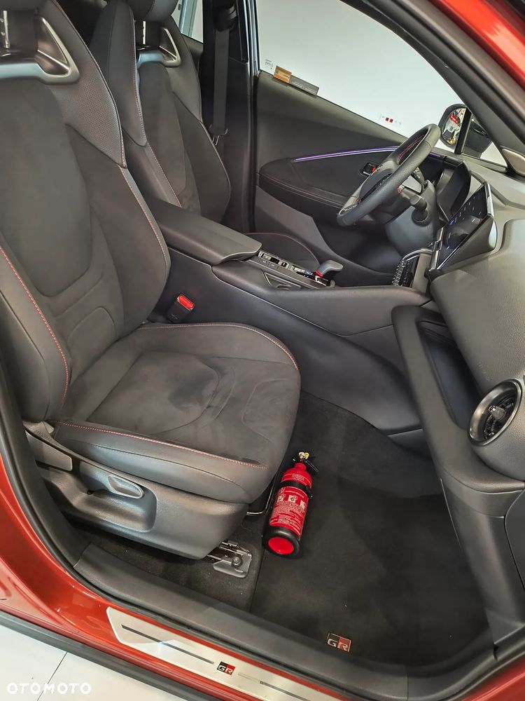 Toyota C-HR 2.0 PHEV Dynamic Force GR Sport Premiere Edition - 11