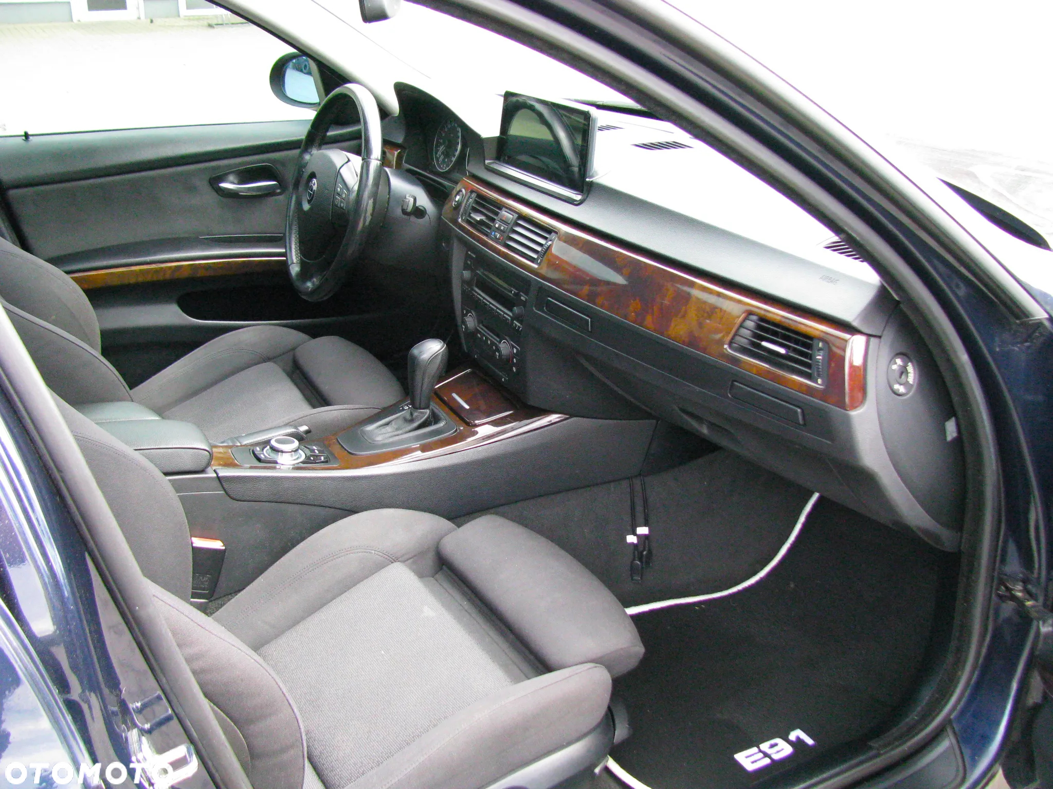 BMW Seria 3 320i Touring - 5