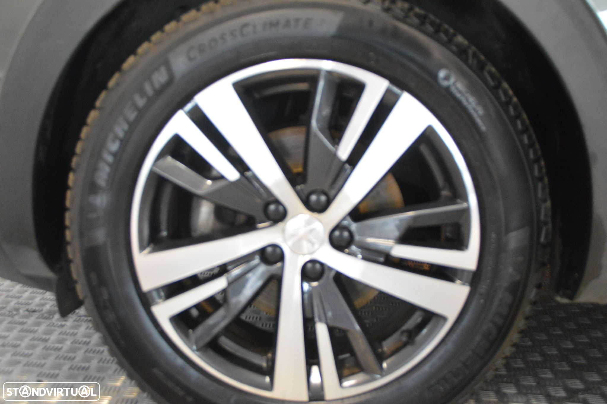 Peugeot 3008 PureTech 130 Stop & Start Allure - 16